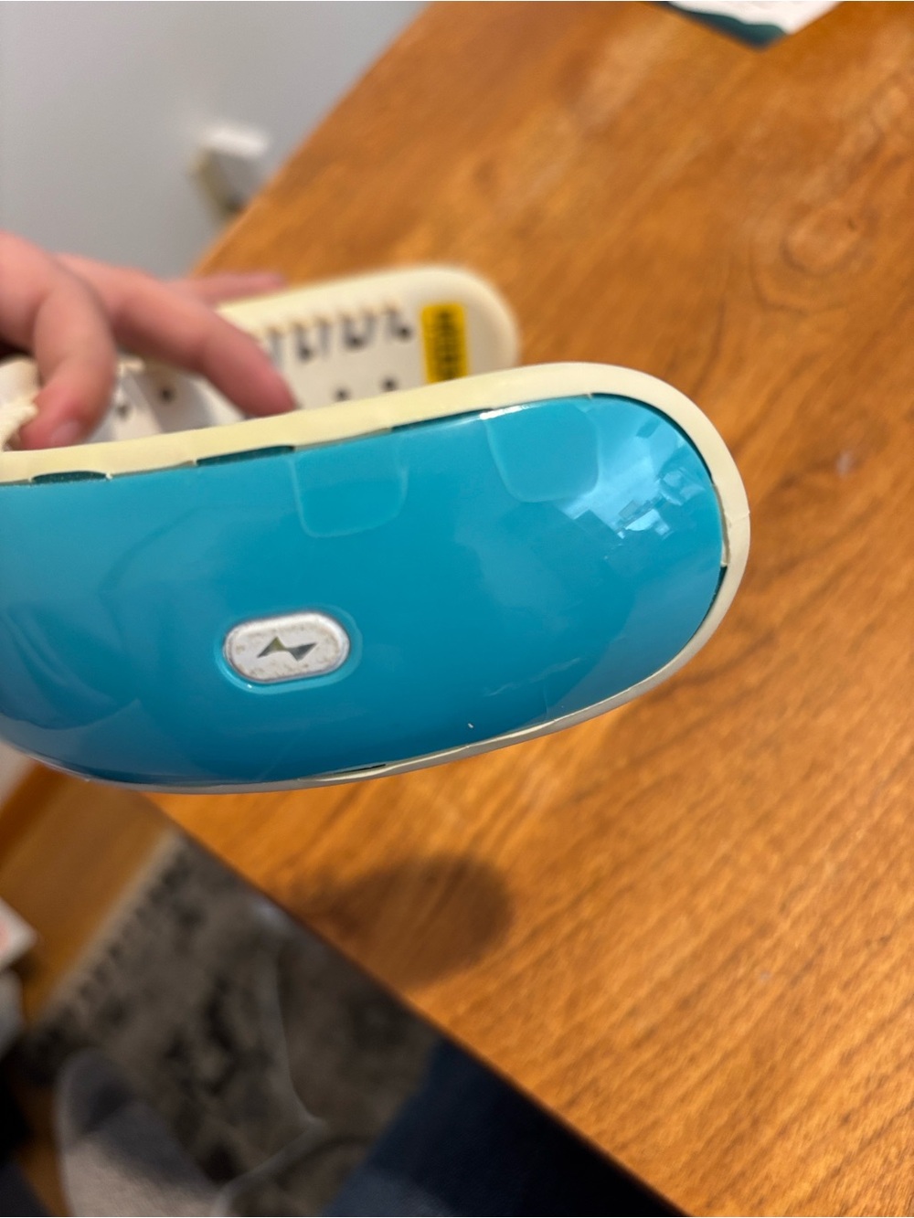 HairMax LaserBand 41 Flex-Fit Hair Growth Device - Picture 8 of 11
